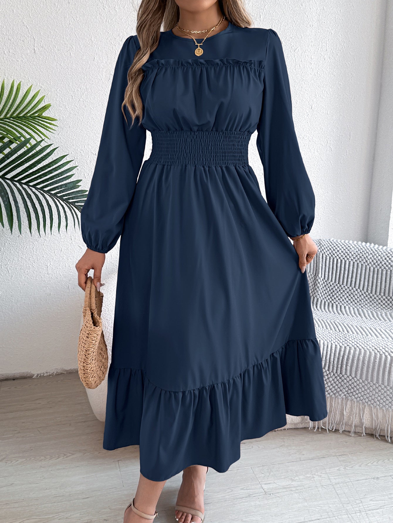 Women's Solid Colour Stringy Selvedge Cinched Pleated Long Dress