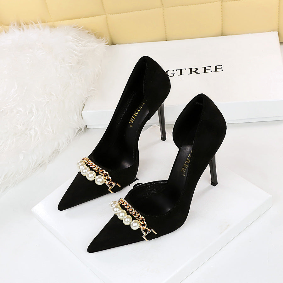 Women's Shallow-toe Pointed-toe Pearl-embellished Metallic Chain Side-cutout Pumps