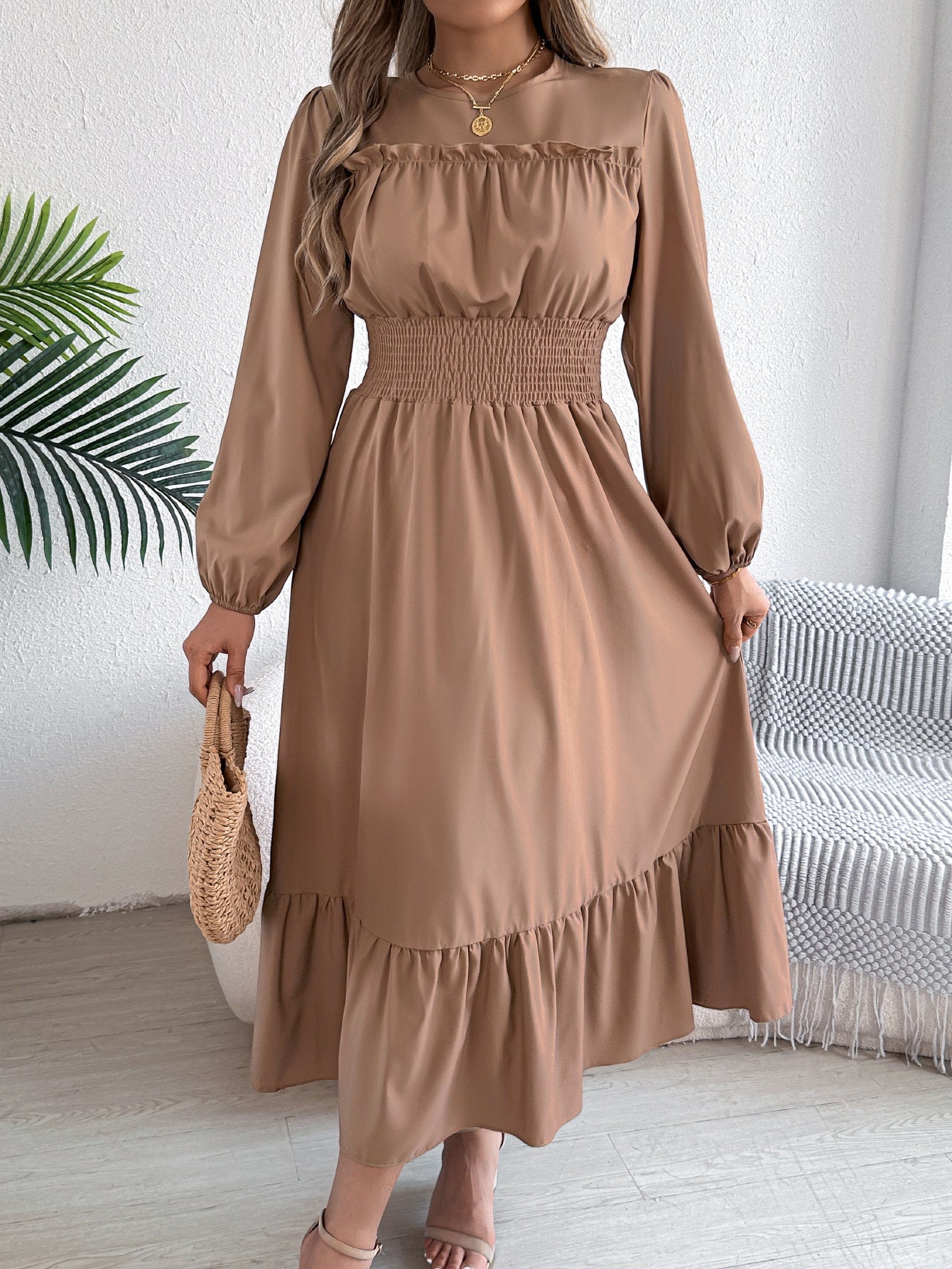 Women's Solid Colour Stringy Selvedge Cinched Pleated Long Dress