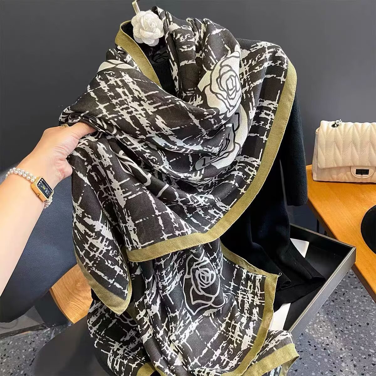 Cotton And Linen Scarf Thin And Silky Shawl Travel Sun-proof Beach Towel For Women