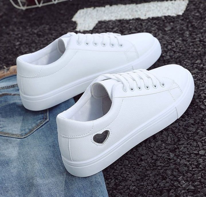 New Woman PU Leather Shoes Ladies Breathable Cute Heart Flats Casual Shoes White Sneakers