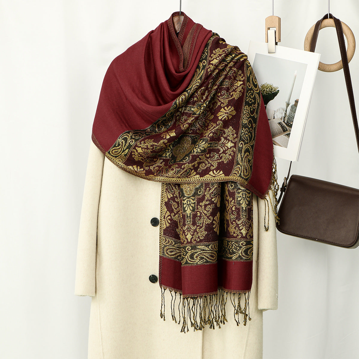 Bohemian-style Cashew-print women Long Scarf With Tassels