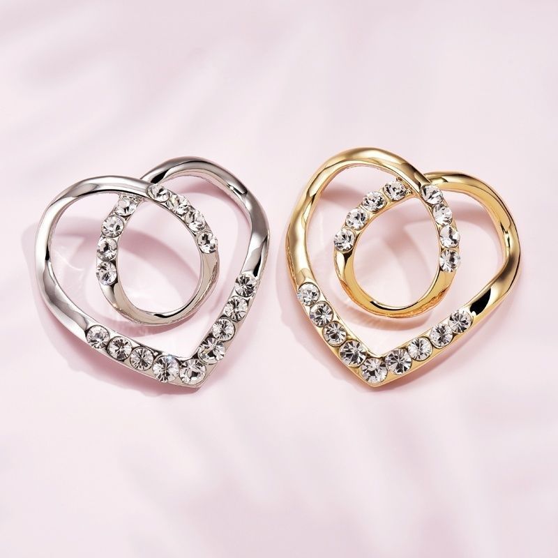 Love Scarf Buckle Clothes Corner Knot Buckle ShirtT-shirt Retaining Ring