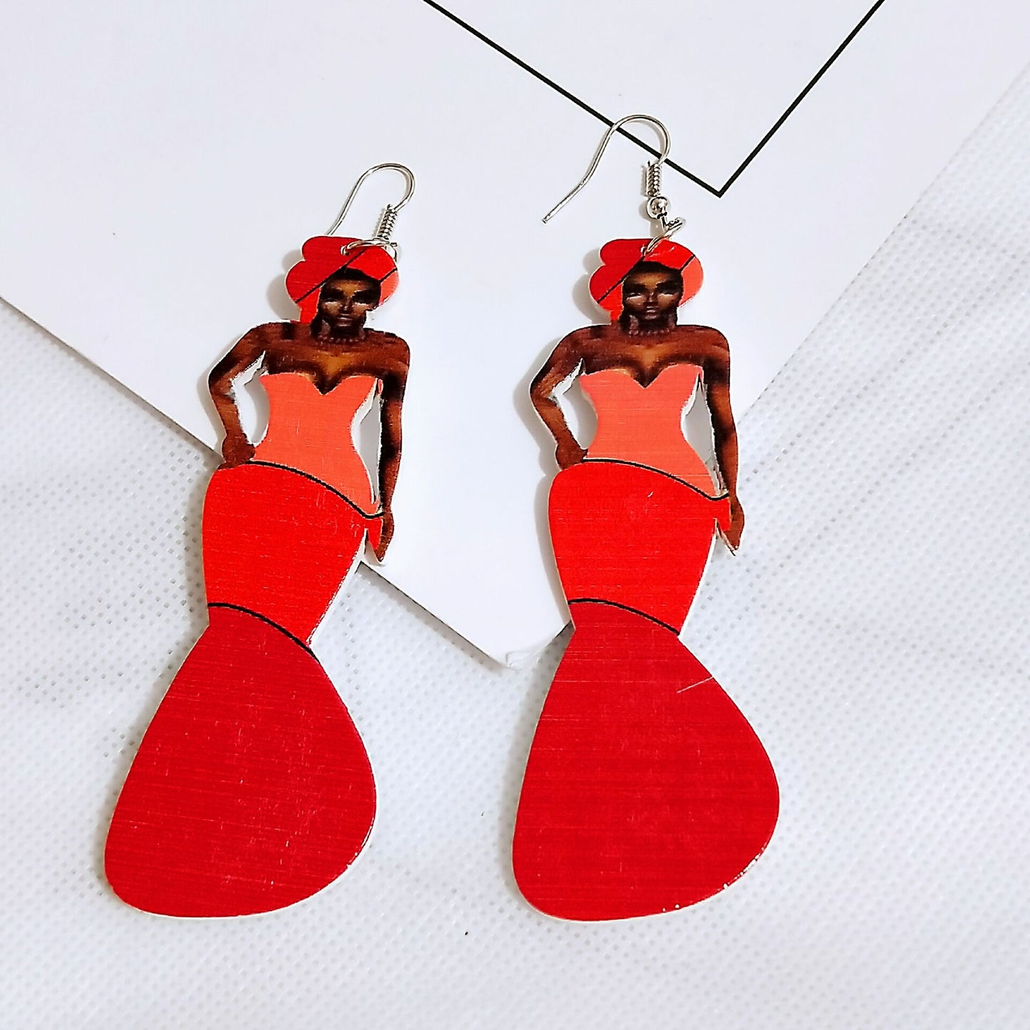Human Head Pattern Geometric Round Wooden Earrings