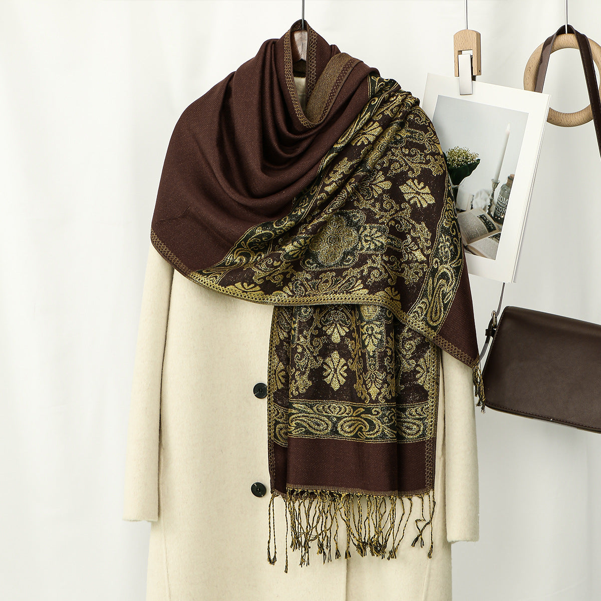 Bohemian-style Cashew-print women Long Scarf With Tassels