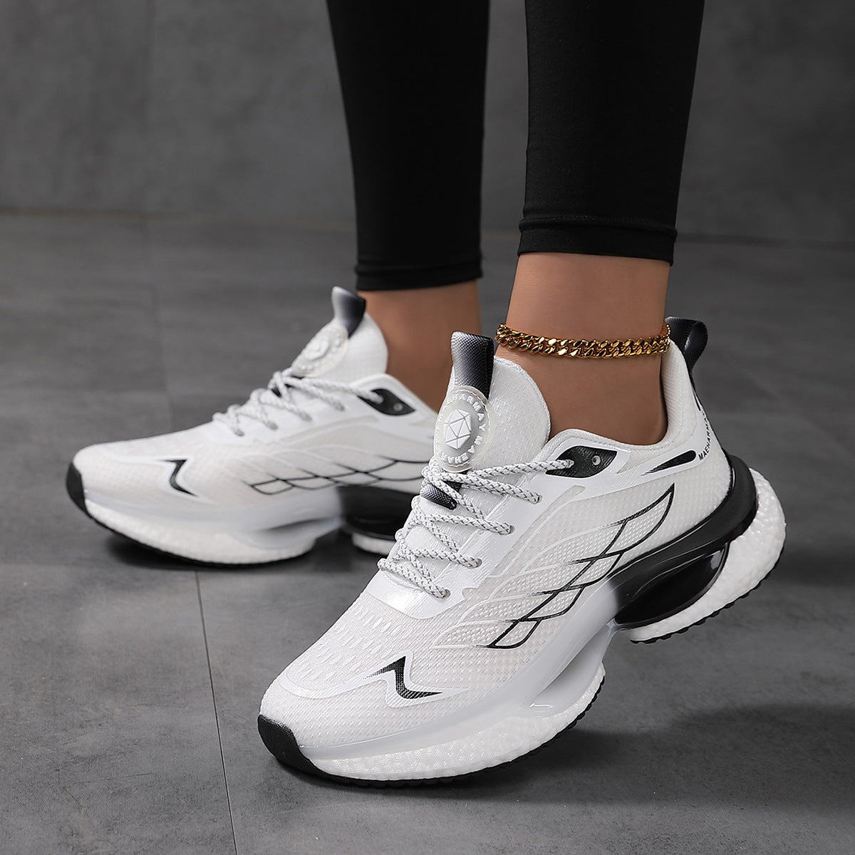 Womens Lightweight Shock-Absorbing Mesh Running Shoes For Sports