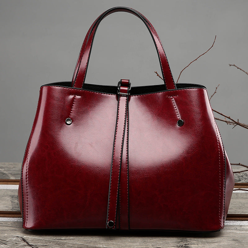 Luxury Retro Women's Hand-carrying Solid Colour Simple