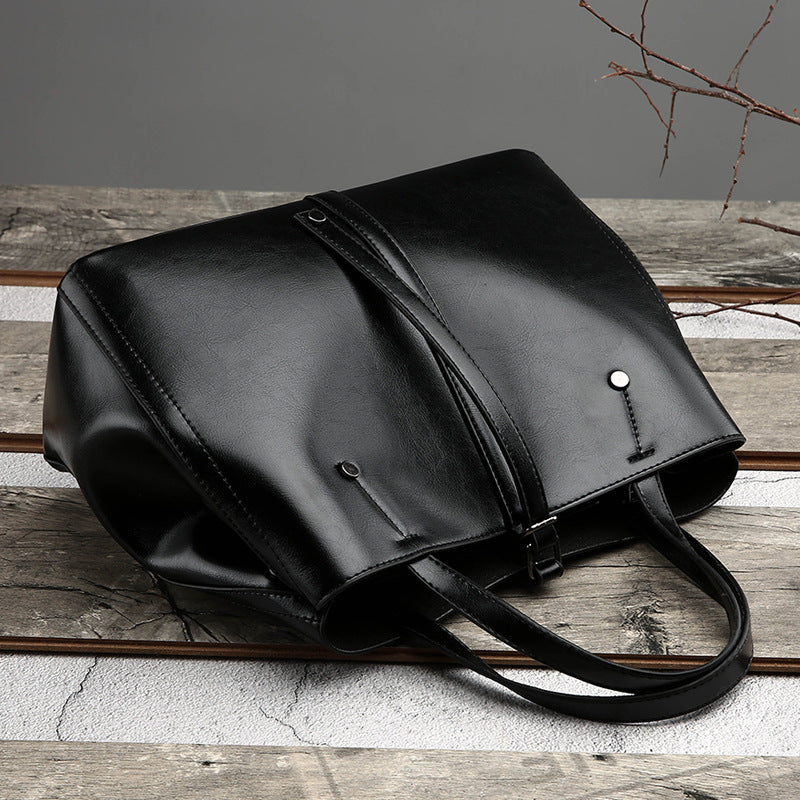 Luxury Retro Women's Hand-carrying Solid Colour Simple