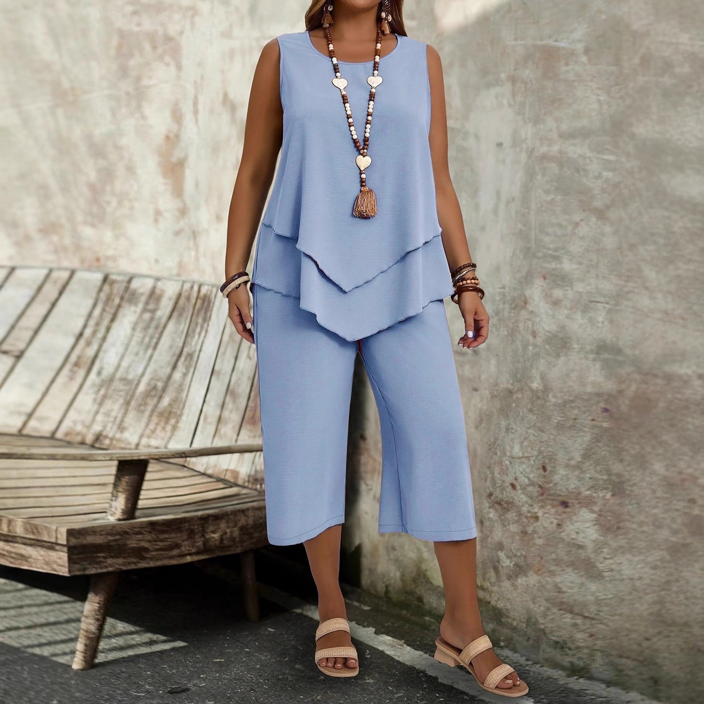 Women's Casual Solid-Colored Sleeveless Top And Cropped Pants Two-Piece Set