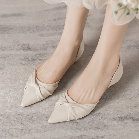 New Women's Low-heeled, Versatile Hollow-out Bow Pumps