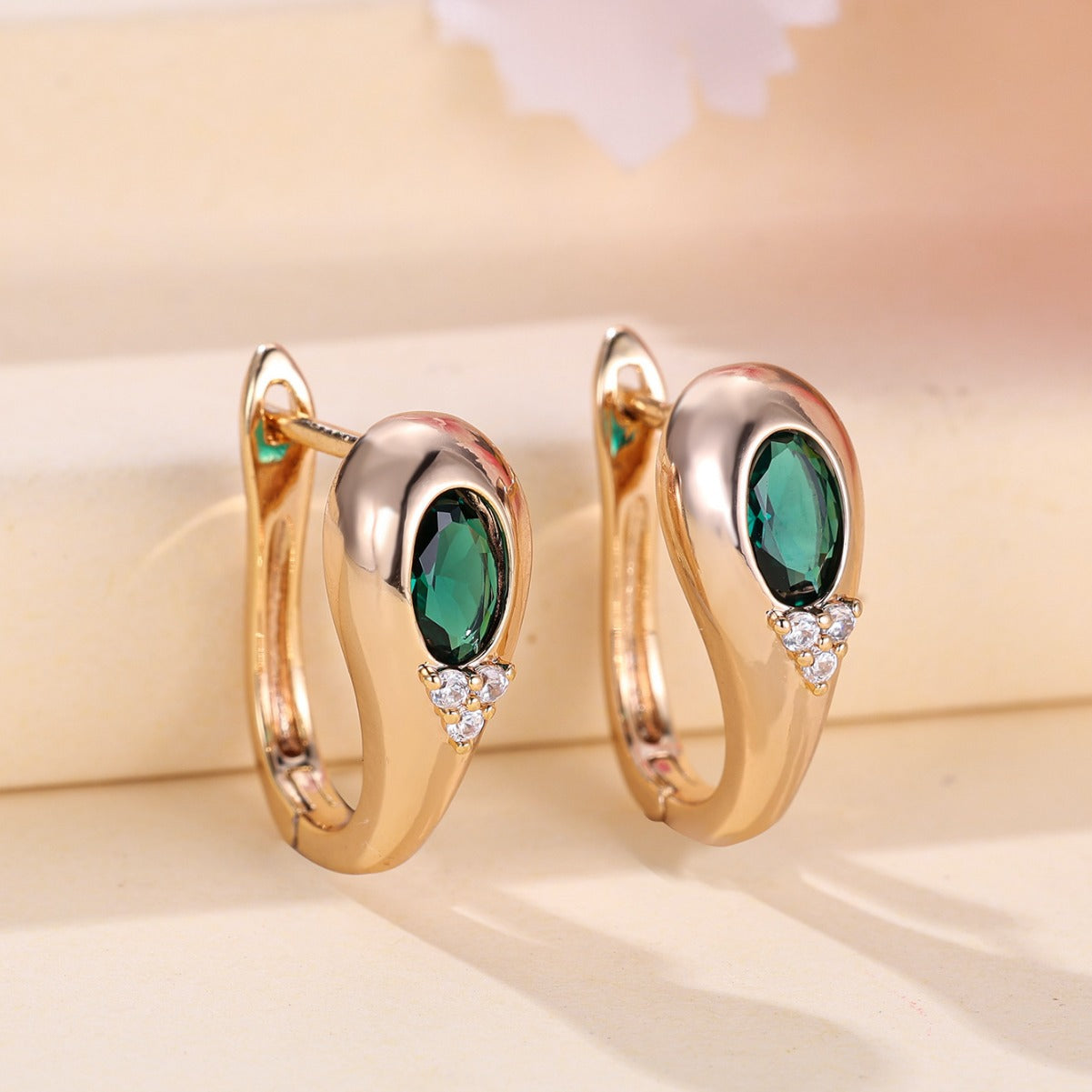 Emerald-cut Diamond With White Diamond Ear Clips